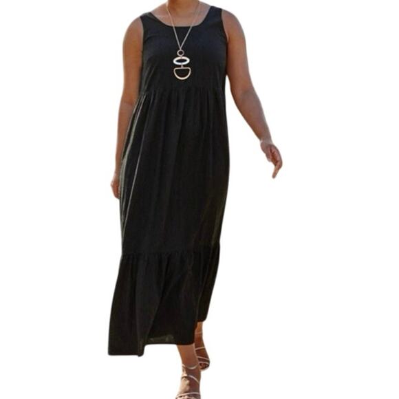 J.Jill Tiered Maxi Dress Sz Medium Black Stripe Preppy Classic Smocked Back NEW - Picture 1 of 9